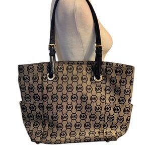 MICHAEL KORS large shoulder bag